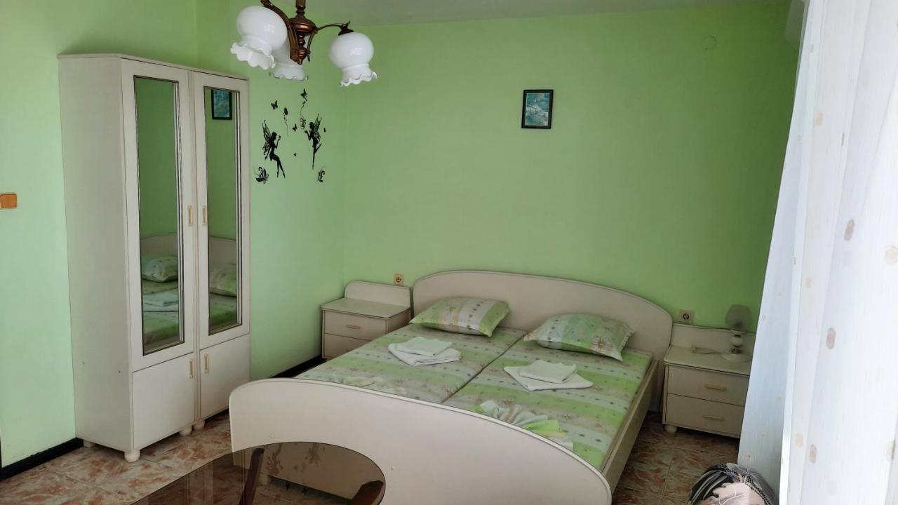Guest House Zora Sozopol Exterior photo